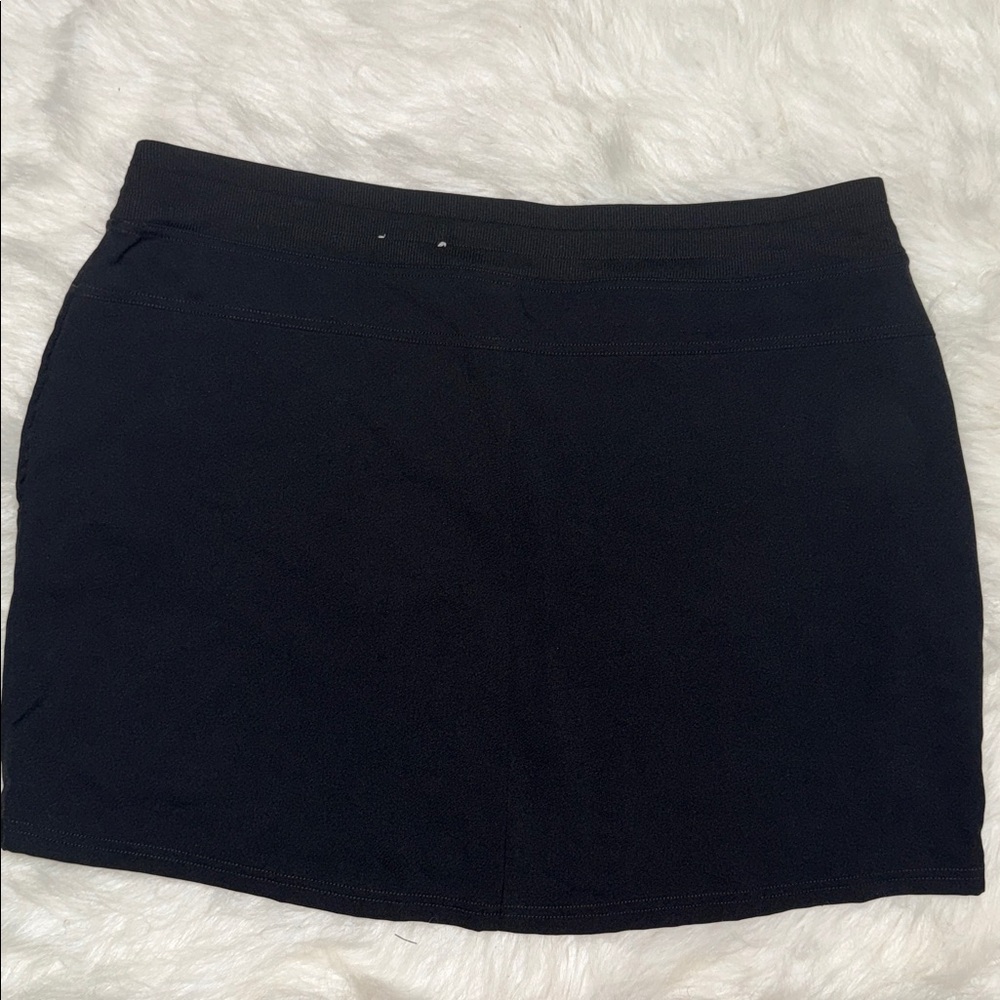 St. John's Bay Black Mini Skirt - Picture 4 of 4